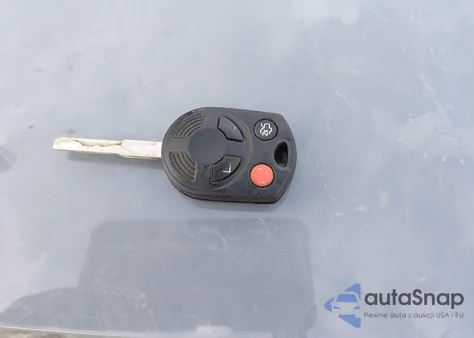 2014 Ford Focus S z USA, uszkodzony, nr VIN 1FADP3E29EL220984